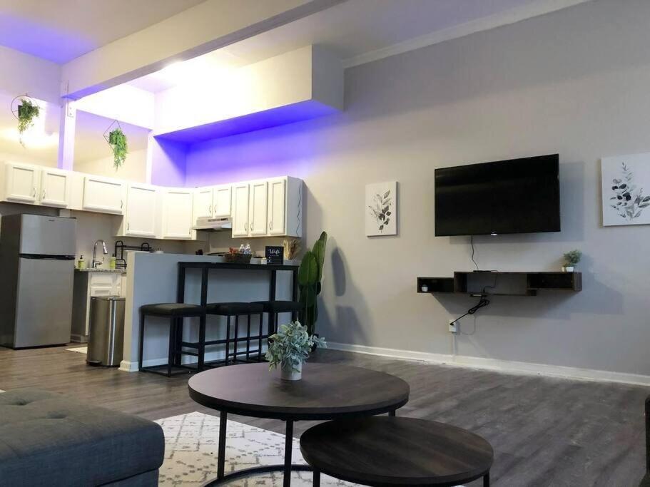 Downtown Cleveland -Modern First Floor Unit Apartment Екстериор снимка