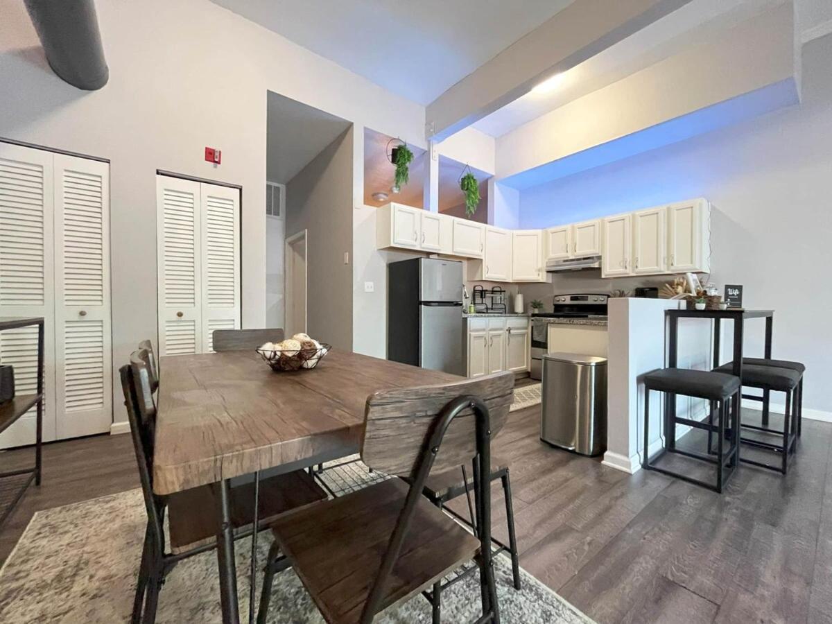 Downtown Cleveland -Modern First Floor Unit Apartment Екстериор снимка