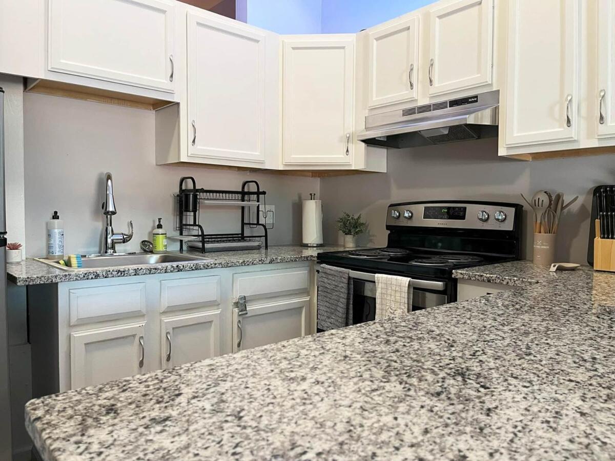 Downtown Cleveland -Modern First Floor Unit Apartment Екстериор снимка